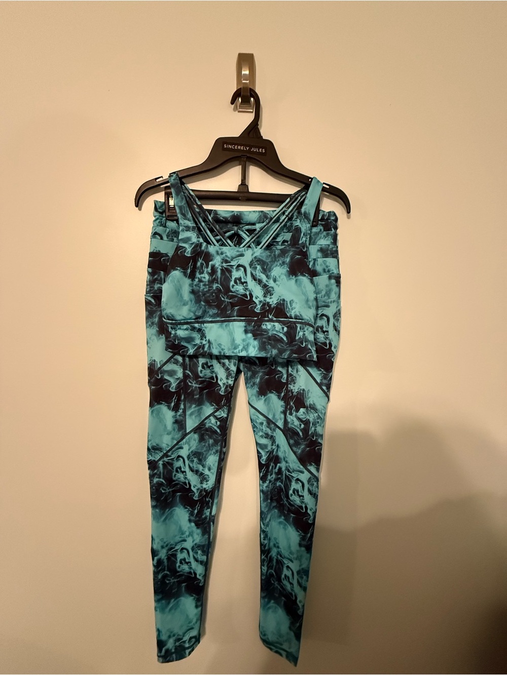 CVG set in size medium perfect condition